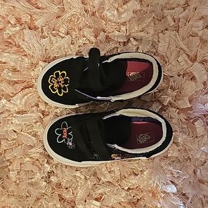 Toddler size 9 vans